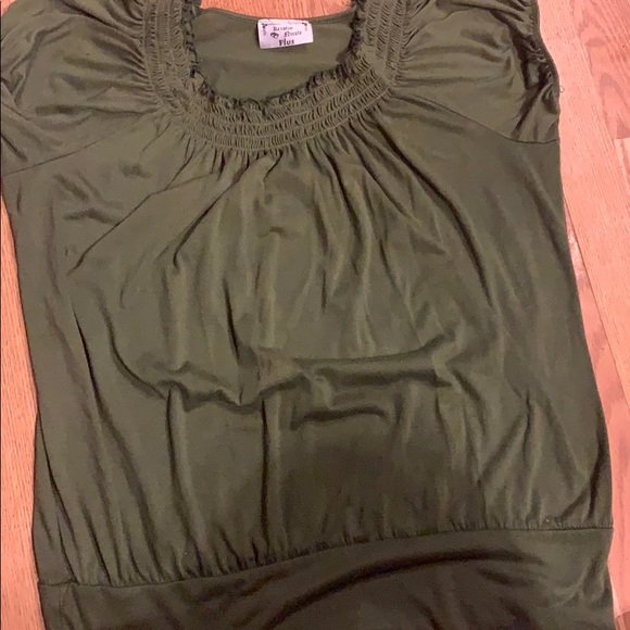 🐢Butter soft top - Picture 1 of 3